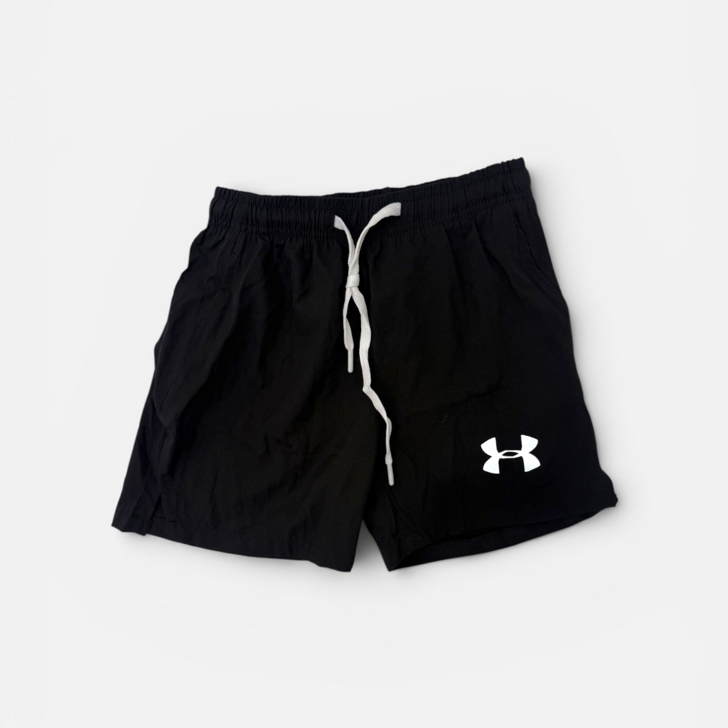 Under Armour Μαύρο Αθλητικό Σορτς